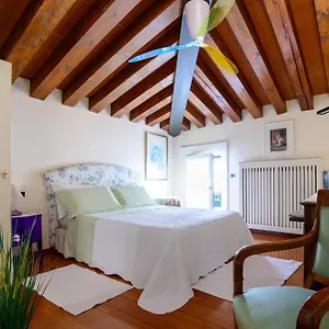  Appartement Mini Deluxe Isola Di Mezzo Italië